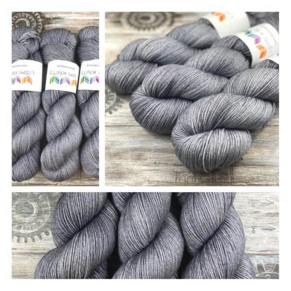 Mersi-handgefärbte-Wolle-Seide-silver-gray
